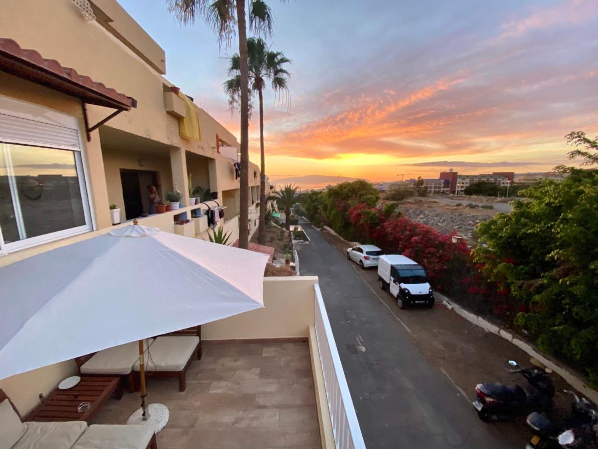 Loft Playa Torviscas,Garaje Gratis , Recien Reformado Costa Adeje (Tenerife) Eksteriør bilde